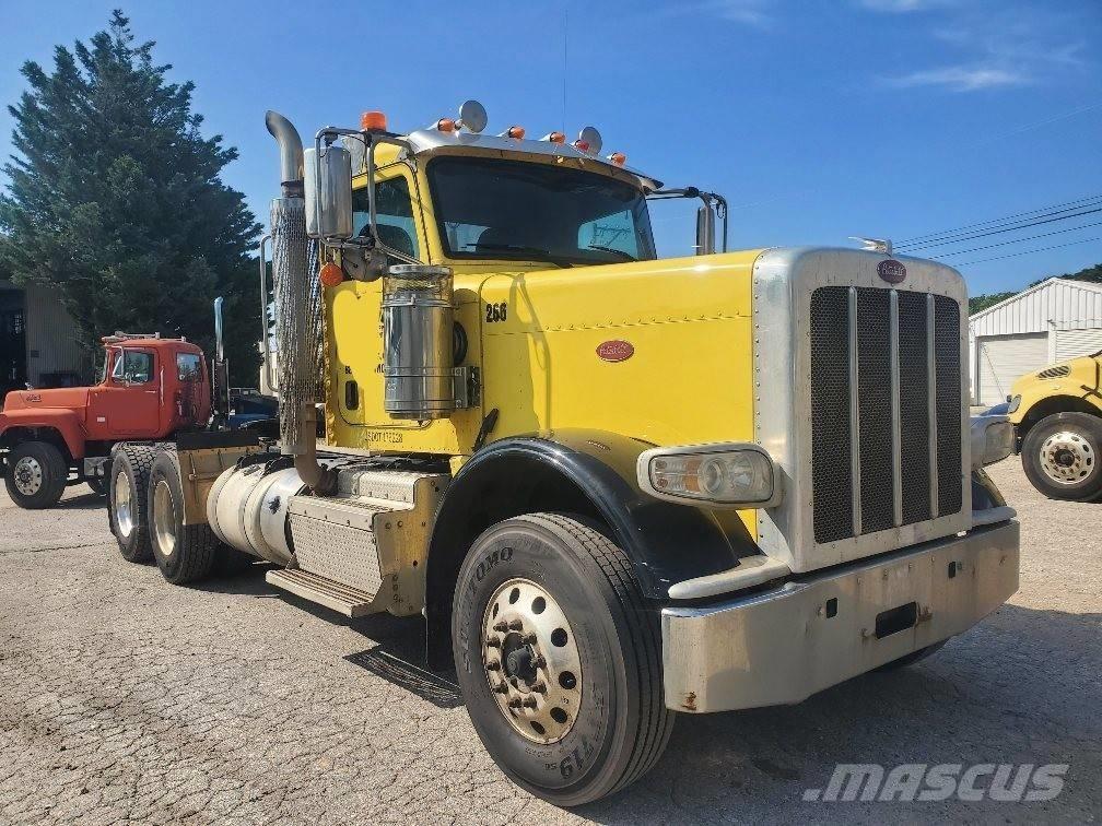 Peterbilt 389 Vlačilci