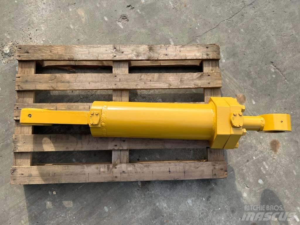 CAT D8 Cylinder Drugi deli