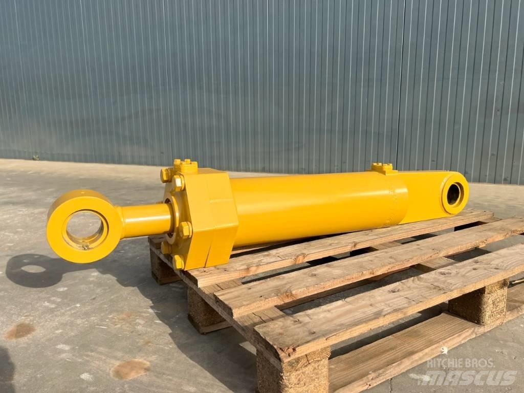 CAT D8 Cylinder Drugi deli