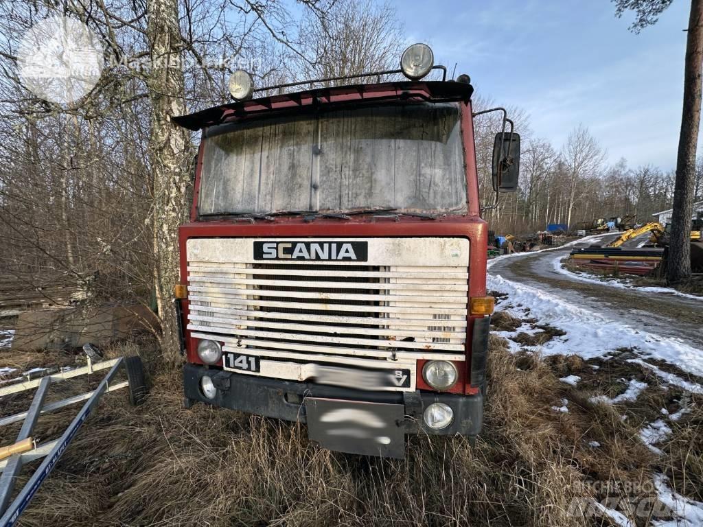 Scania T 141 Tovornjaki za prevoz gozdnih strojev