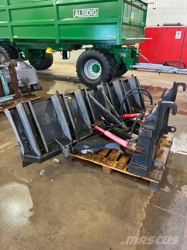  Diagonalblad 240 Snežne deske in plugi