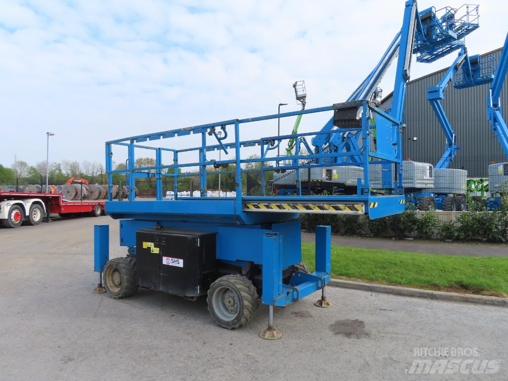 Genie GS 3369 RT Škarjaste dvižne ploščadi