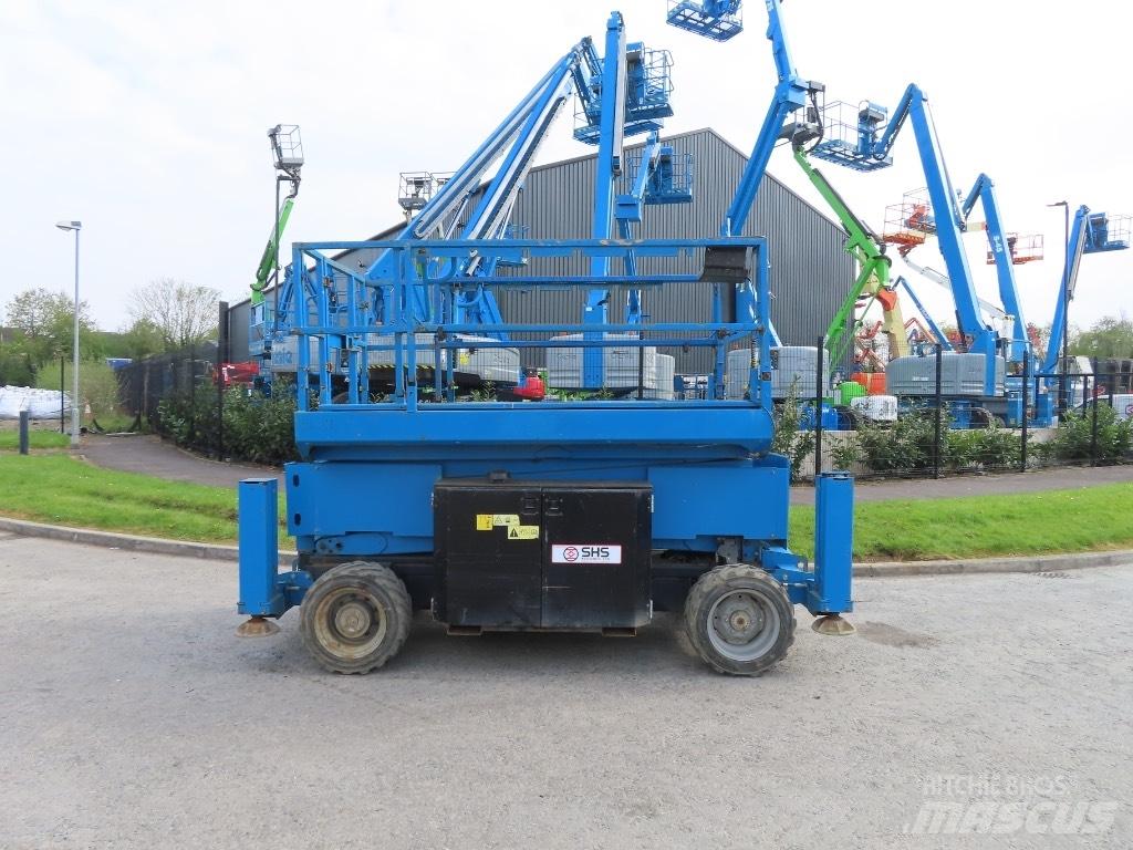Genie GS 3369 RT Škarjaste dvižne ploščadi