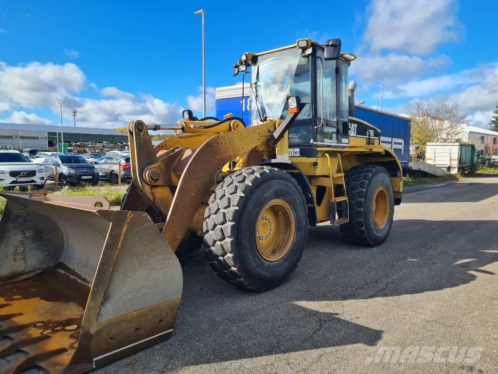 CAT 928 G Kolesni nakladalci