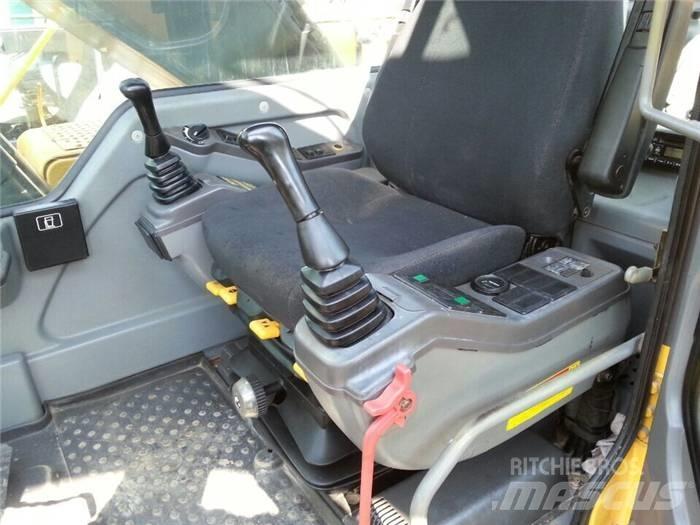 Volvo EC 240 B LC Bagri goseničarji