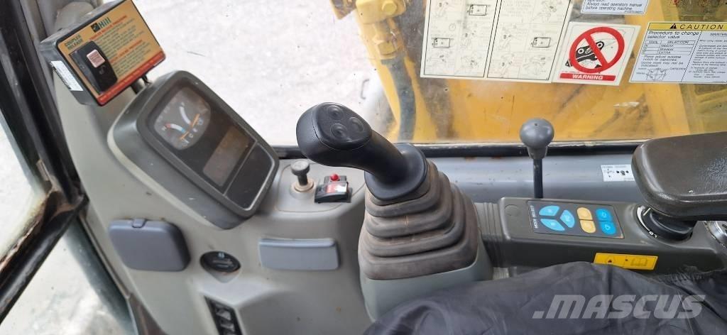 Kobelco E70SR Bagri goseničarji