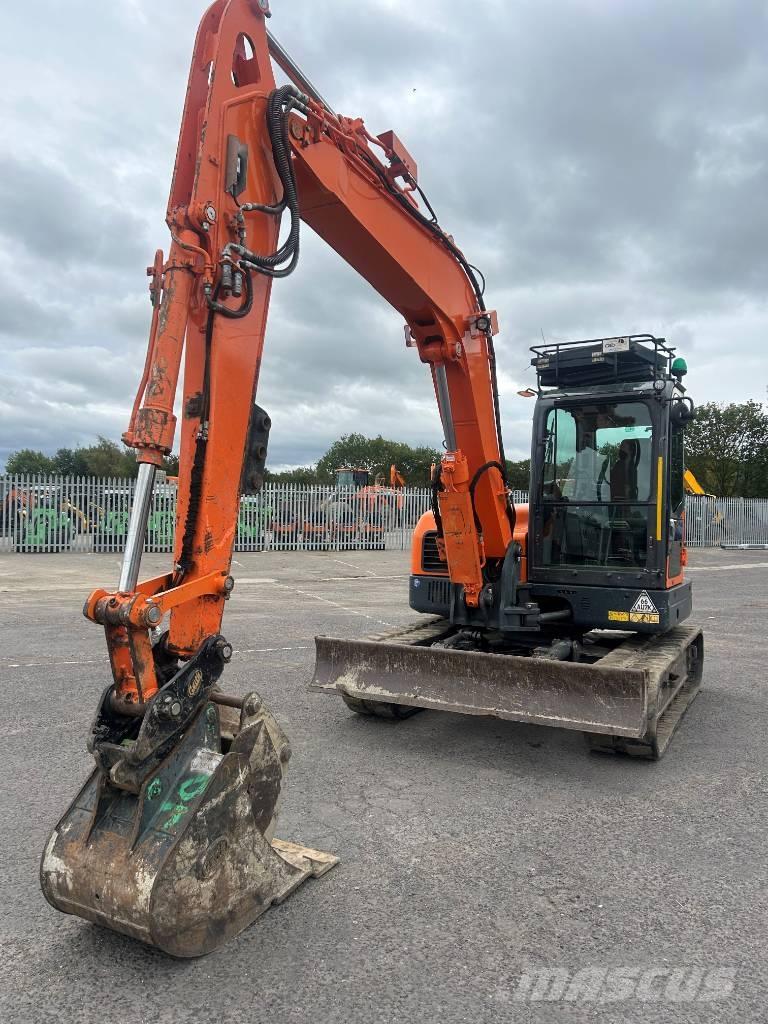 Doosan DX 85 R-3 Midi bagri 7t – 12t