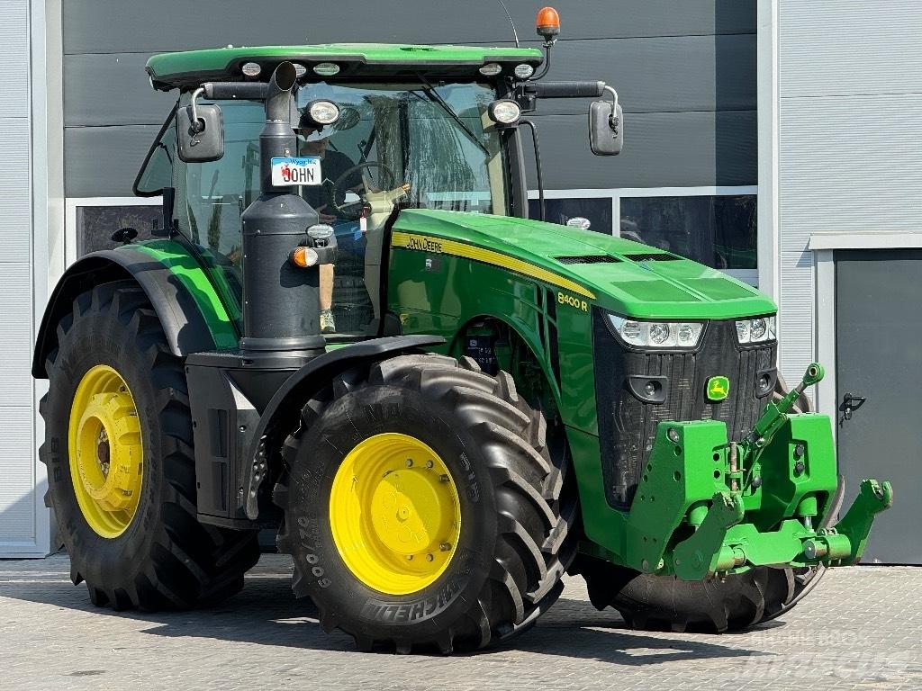 John Deere 8400 R Traktorji