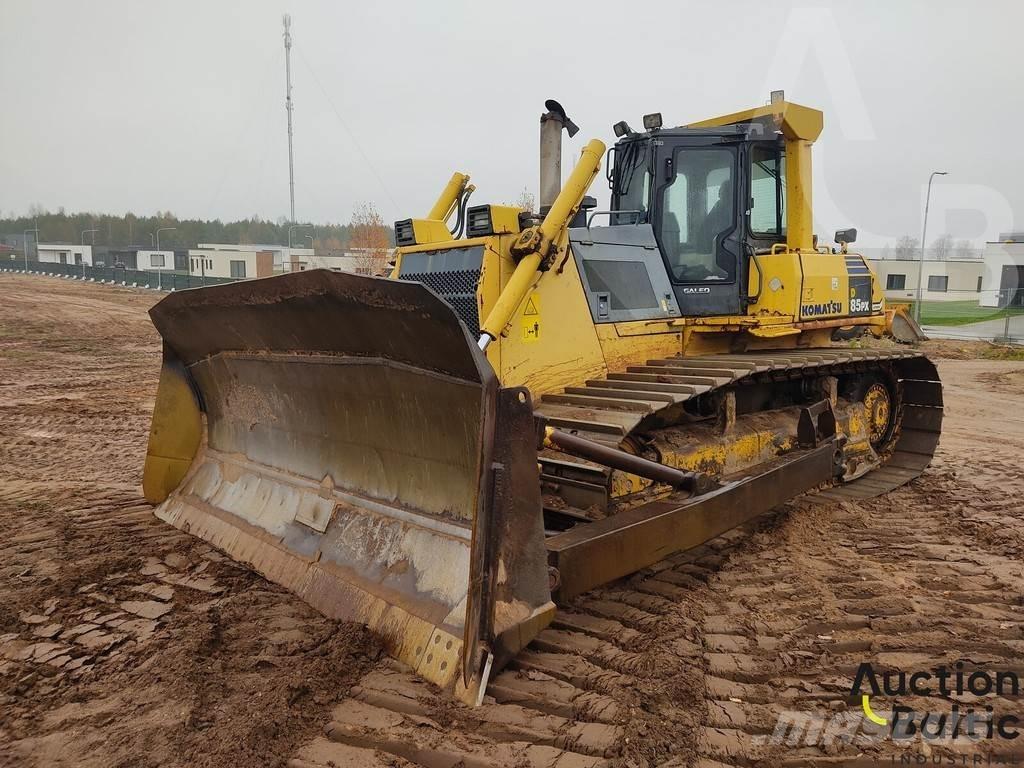 Komatsu D85PX-15 Buldožerji goseničarji