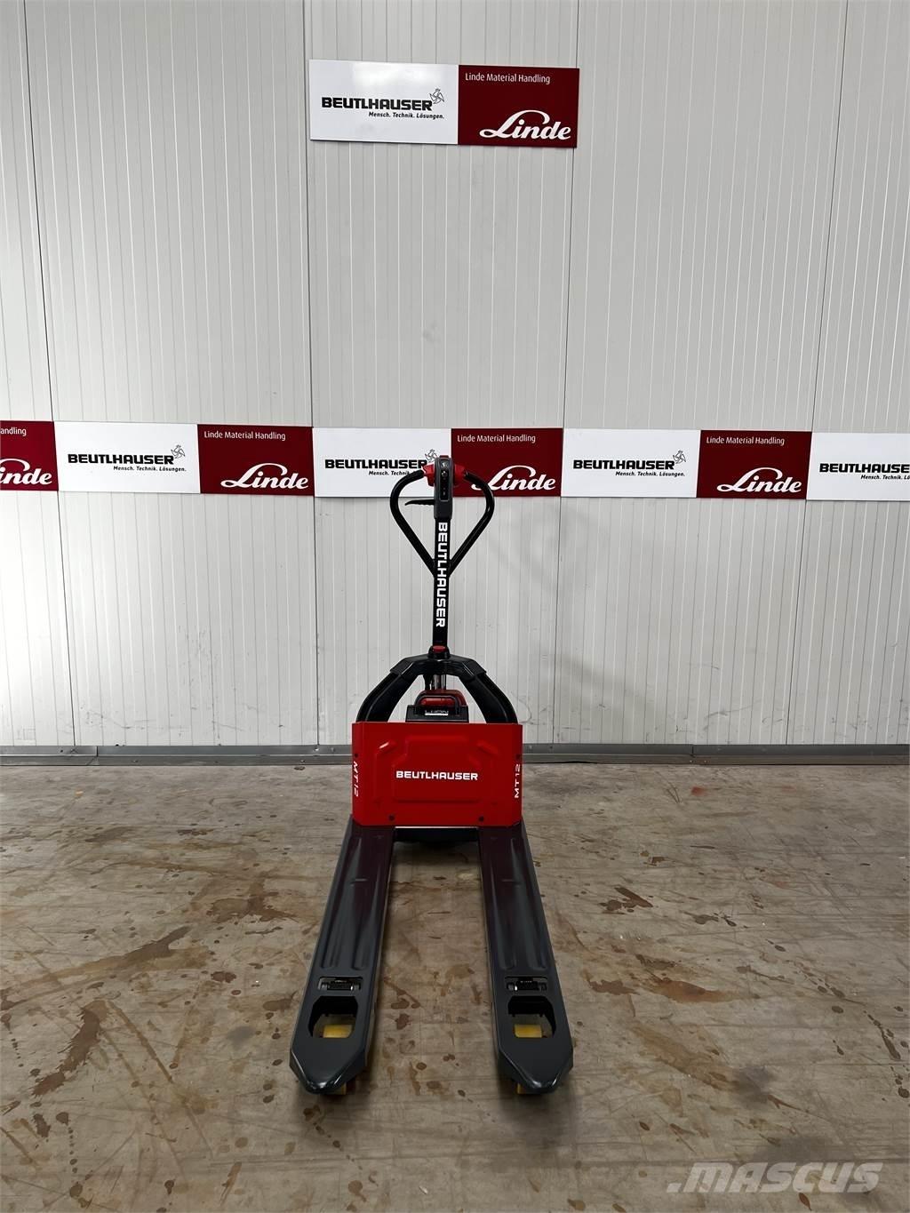 Linde MT12 Ročni električni viličar