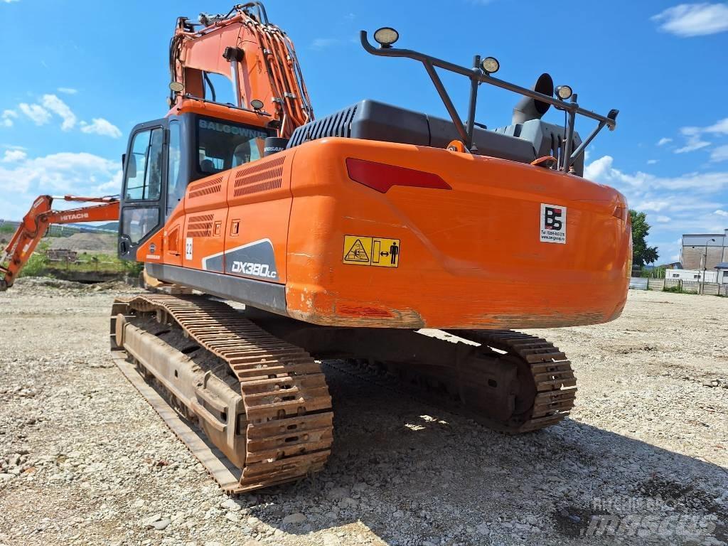 Doosan DX 380 Bagri goseničarji