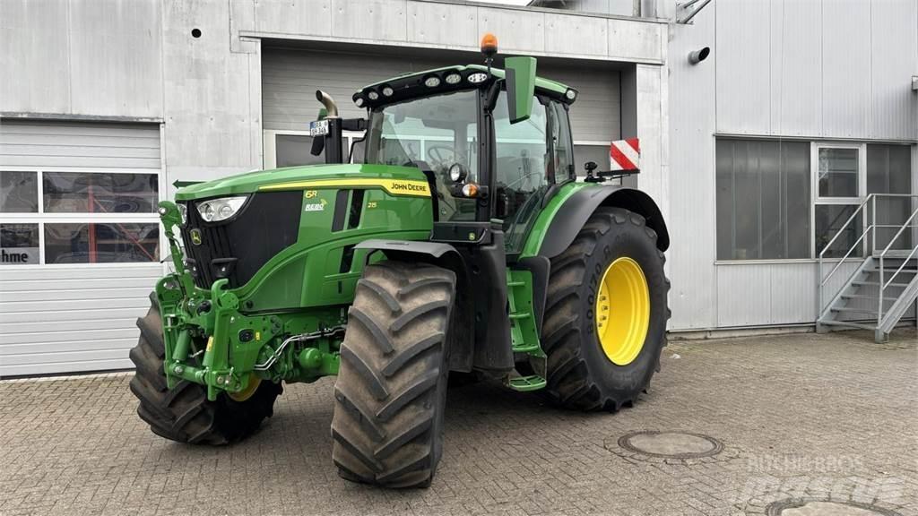 John Deere 6R215 Traktorji