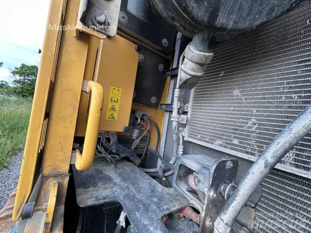 Volvo ECR 305 C L Bagri goseničarji