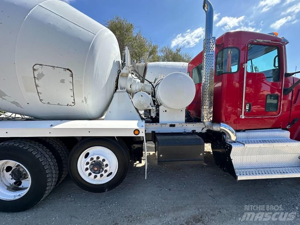 Kenworth W 900 Drugi tovornjaki