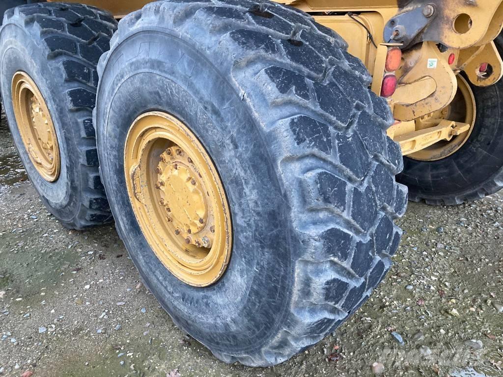 CAT 730 C Zglobni demperji