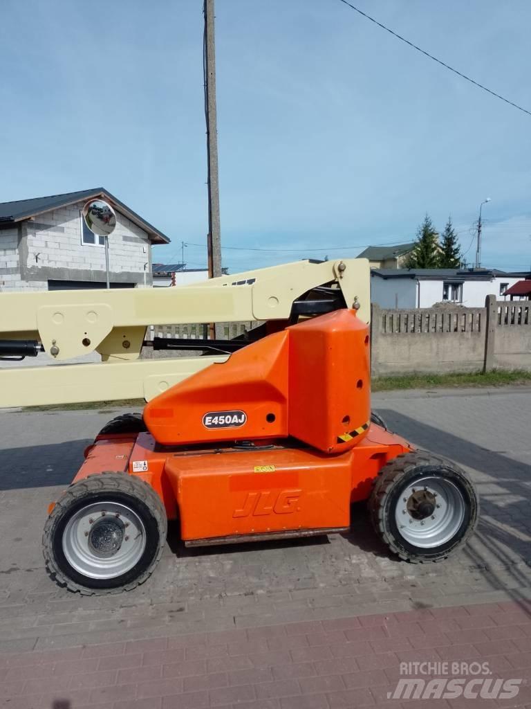 JLG E 450 AJ Zglobne dvižne ploščadi