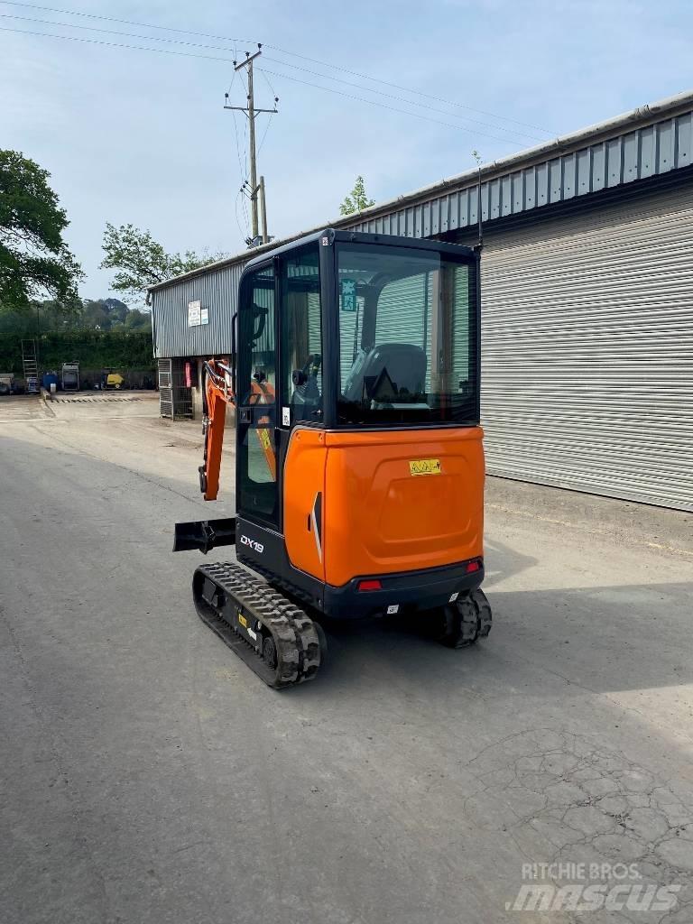 Doosan DX 19 Mini bagri <7t