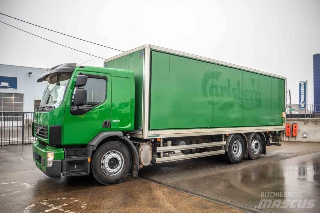 Volvo FE 300 Tovornjaki zabojniki