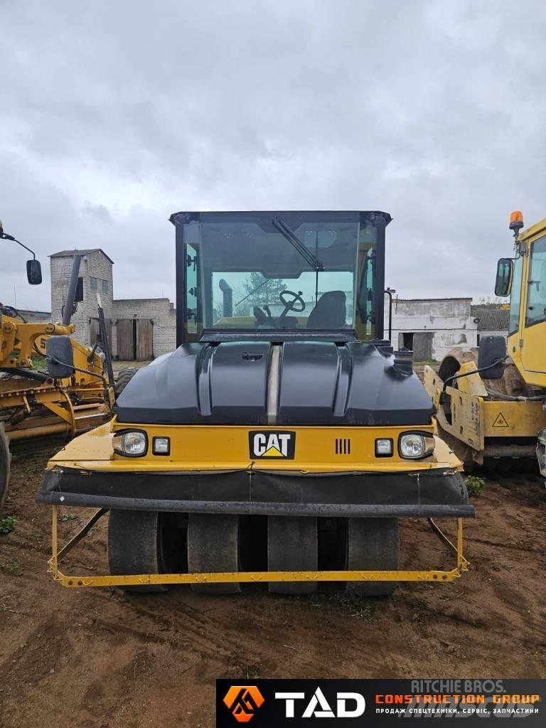 CAT CW 34 Kolesni valjarji s pnevmatikami