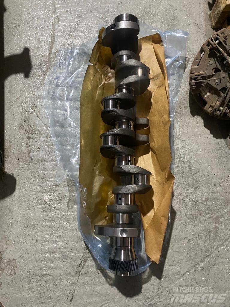 Fendt 615 CRANKSHAFT Motorji