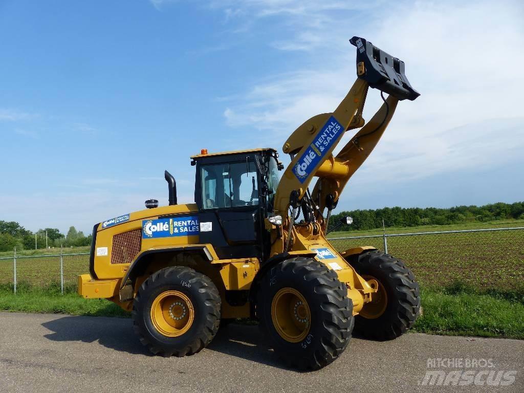 CAT 926 M Kolesni nakladalci