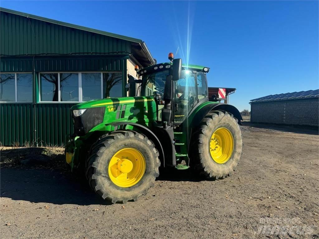 John Deere 6230R Traktorji