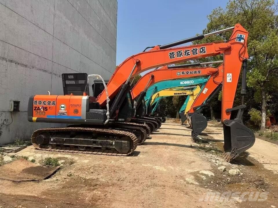 Hitachi EX 200-1 Bagri goseničarji