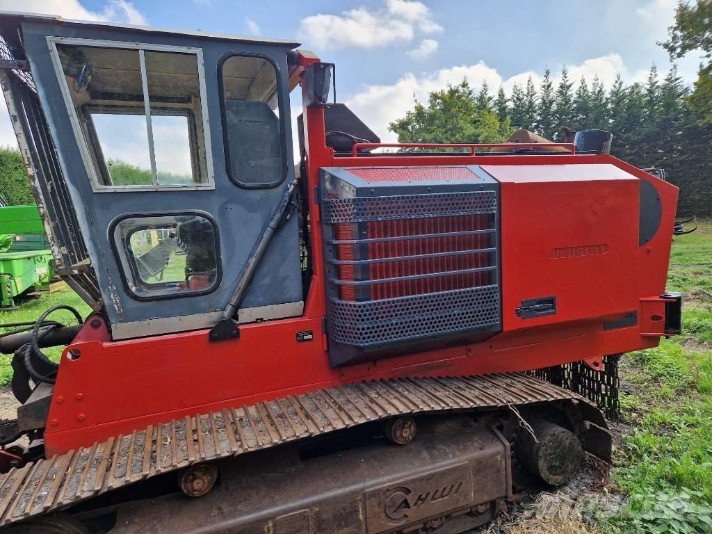 Ahwi RT350 Gozdarski traktorji
