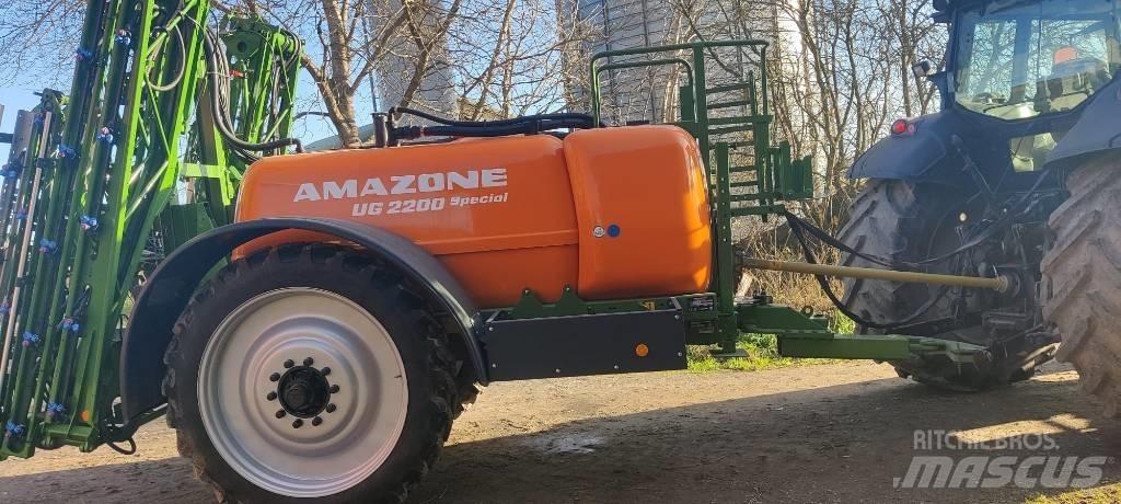 Amazone UG 2200 Vlečne škropilnice