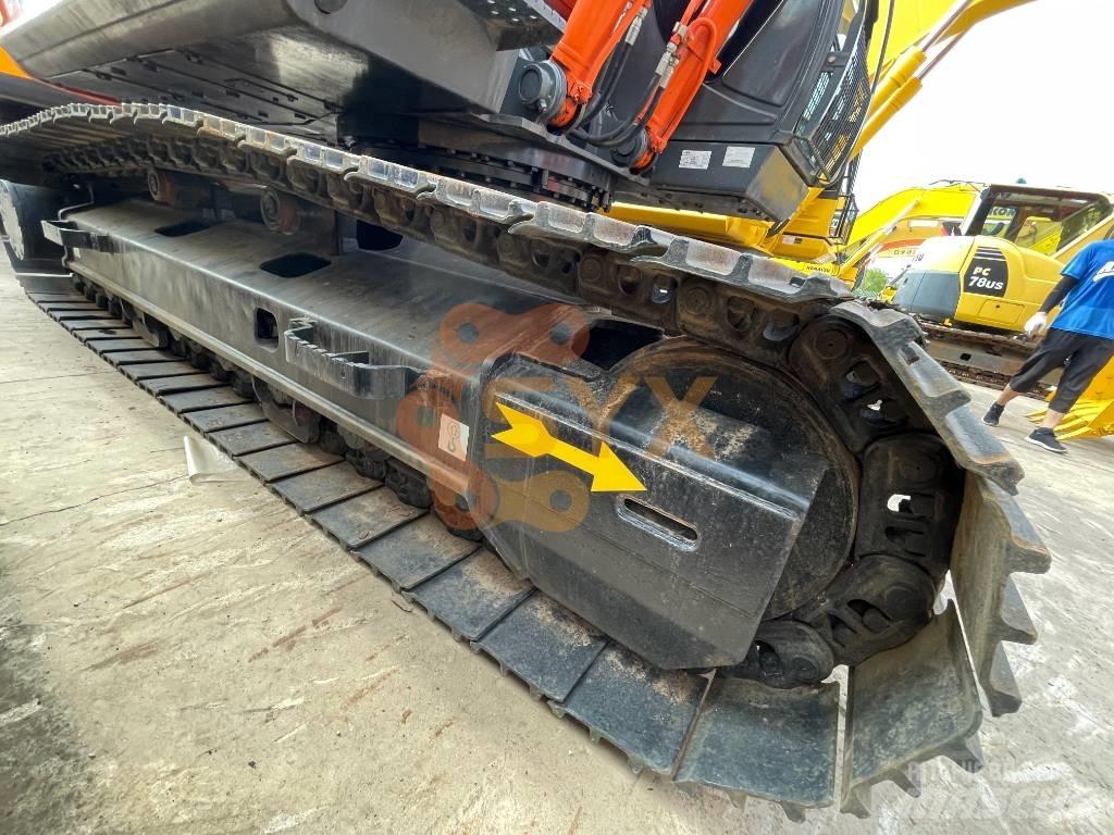 Hitachi ZX 240 Bagri goseničarji