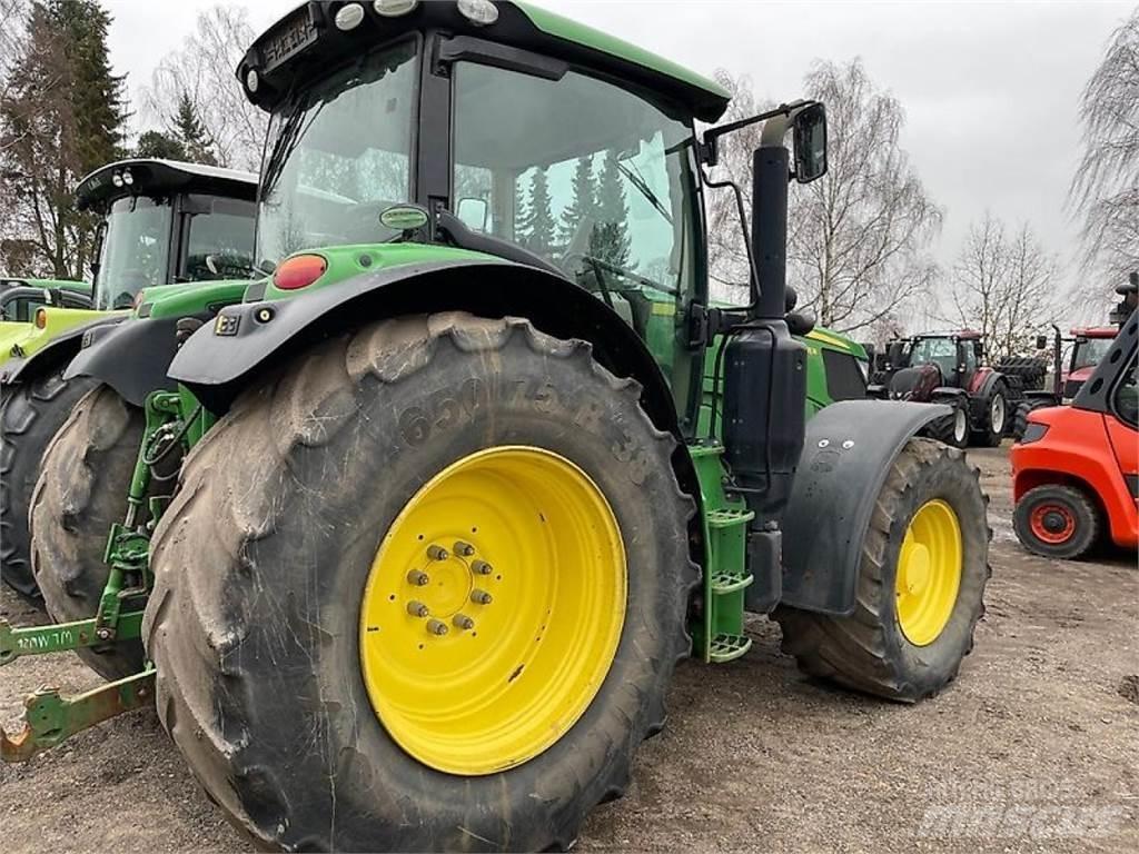 John Deere 6155R Traktorji