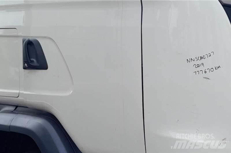 Scania G460 Drugi tovornjaki