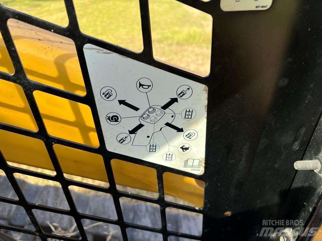 CAT 259 D Skid steer mini nakladalci