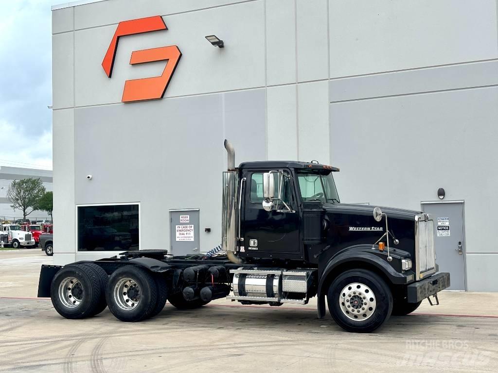 Western Star 4900 Vlačilci