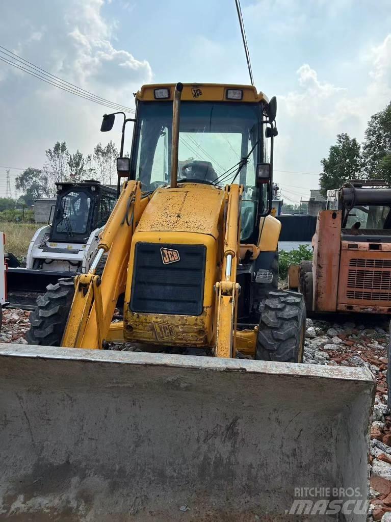 JCB 3 CX Rovokopači