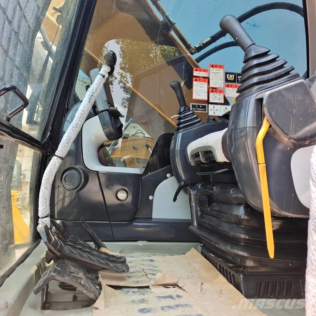 CAT 324 D Bagri goseničarji