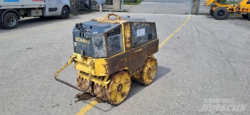 Bomag BW65T Kompaktorji tal