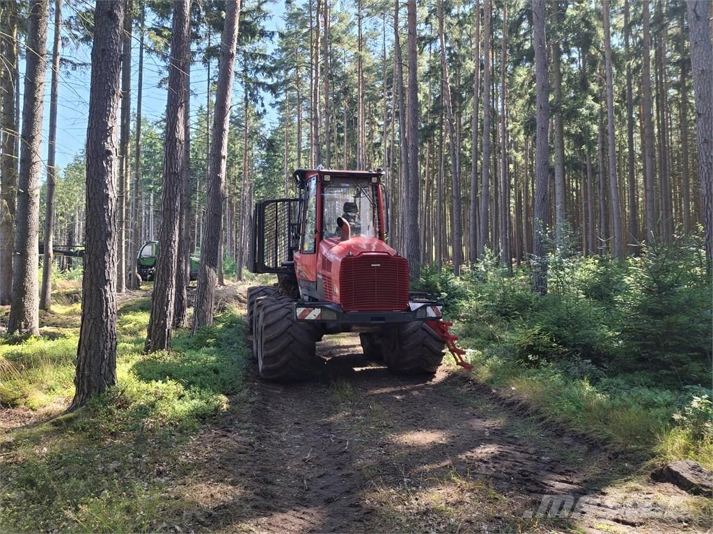 Komatsu 845 Forwarderji
