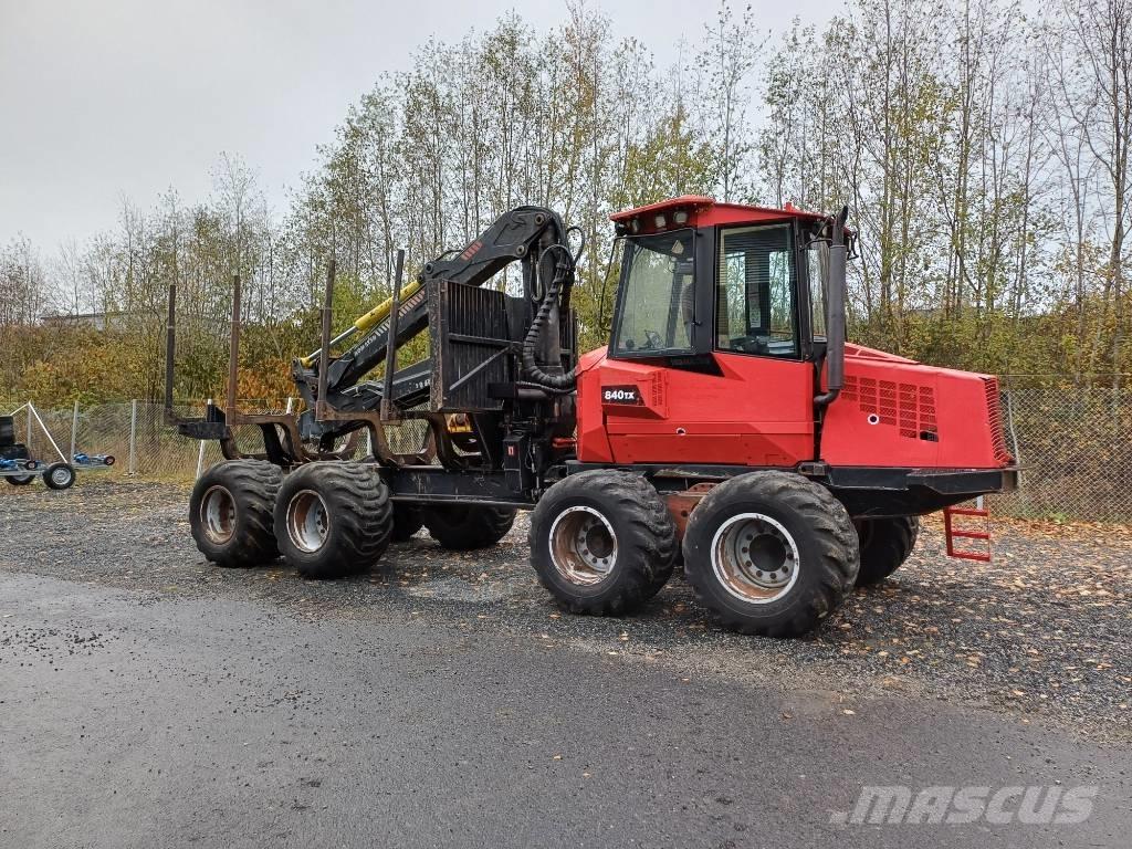 Komatsu 840 TX Forwarderji