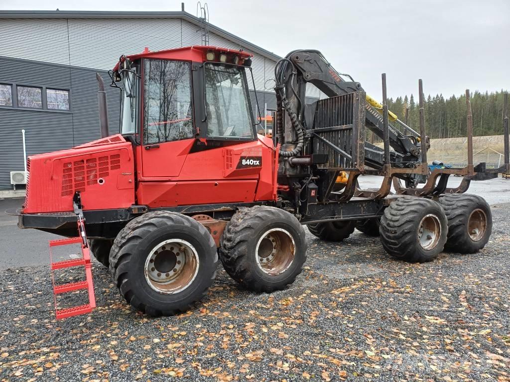 Komatsu 840 TX Forwarderji