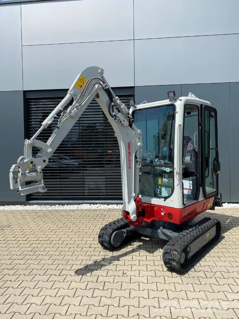 Takeuchi TB 320 Mini bagri <7t