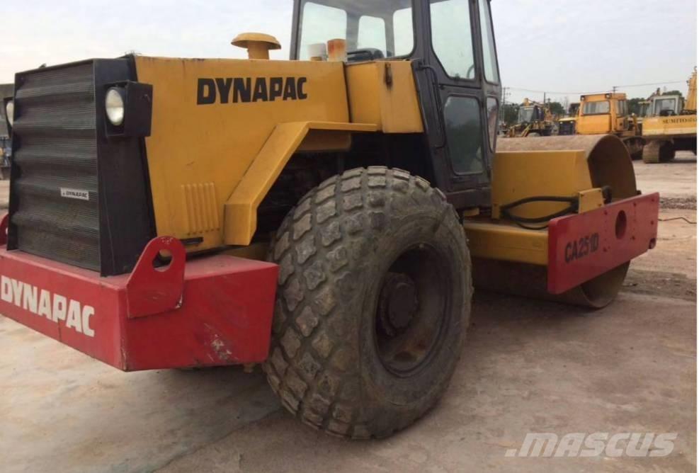 Dynapac CA 251 D Enojni valjarji