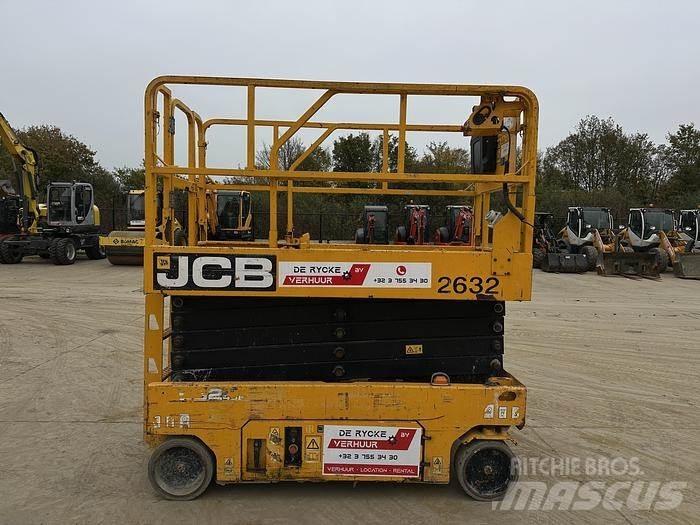 JCB S3246E Druga dvigala in dvižne ploščadi