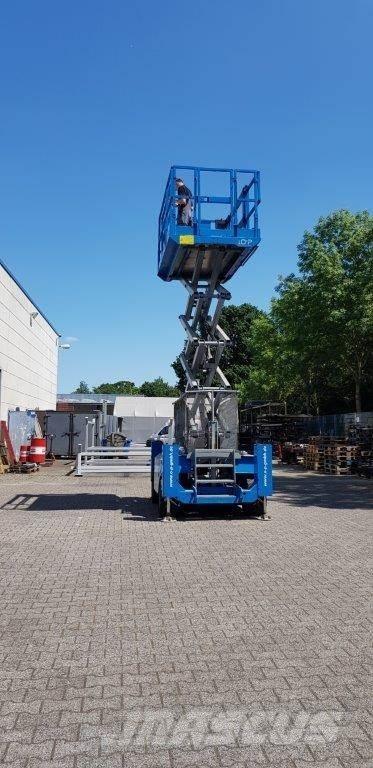 Genie GS3268RT Škarjaste dvižne ploščadi