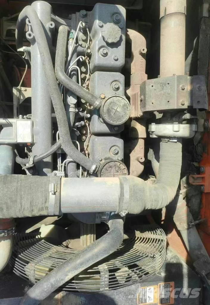 Doosan DX300LC-9 Bagri goseničarji