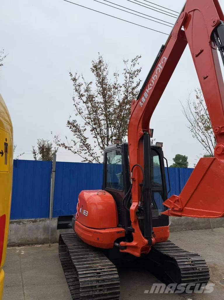 Kubota 163 Bagri goseničarji