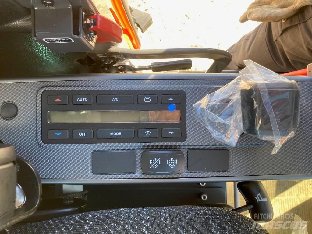 Develon DX 85 R-7 Midi bagri 7t – 12t