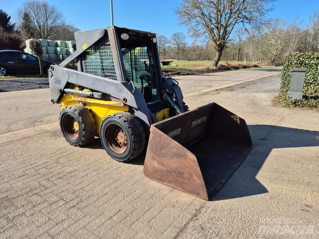 New Holland LS 160 Skid steer mini nakladalci