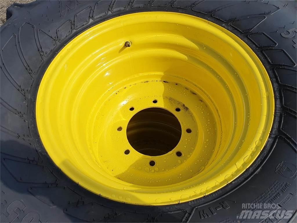 Mitas 540/65R24 x2 Gume, kolesa in platišča
