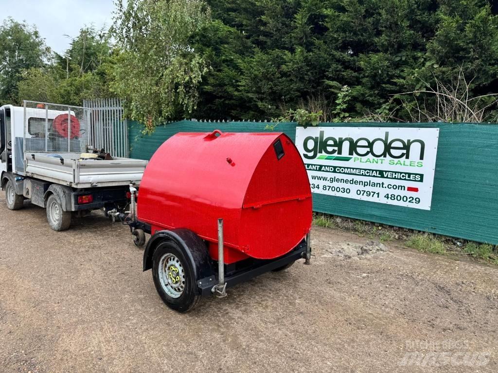 Western 950Litres Fuel and additive tanks